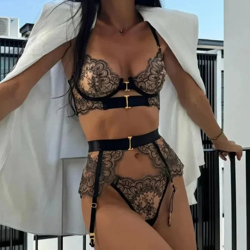 Carmen Luxury Lingerie Set